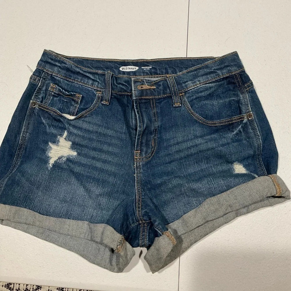 Old Navy short - Picture 2 of 3